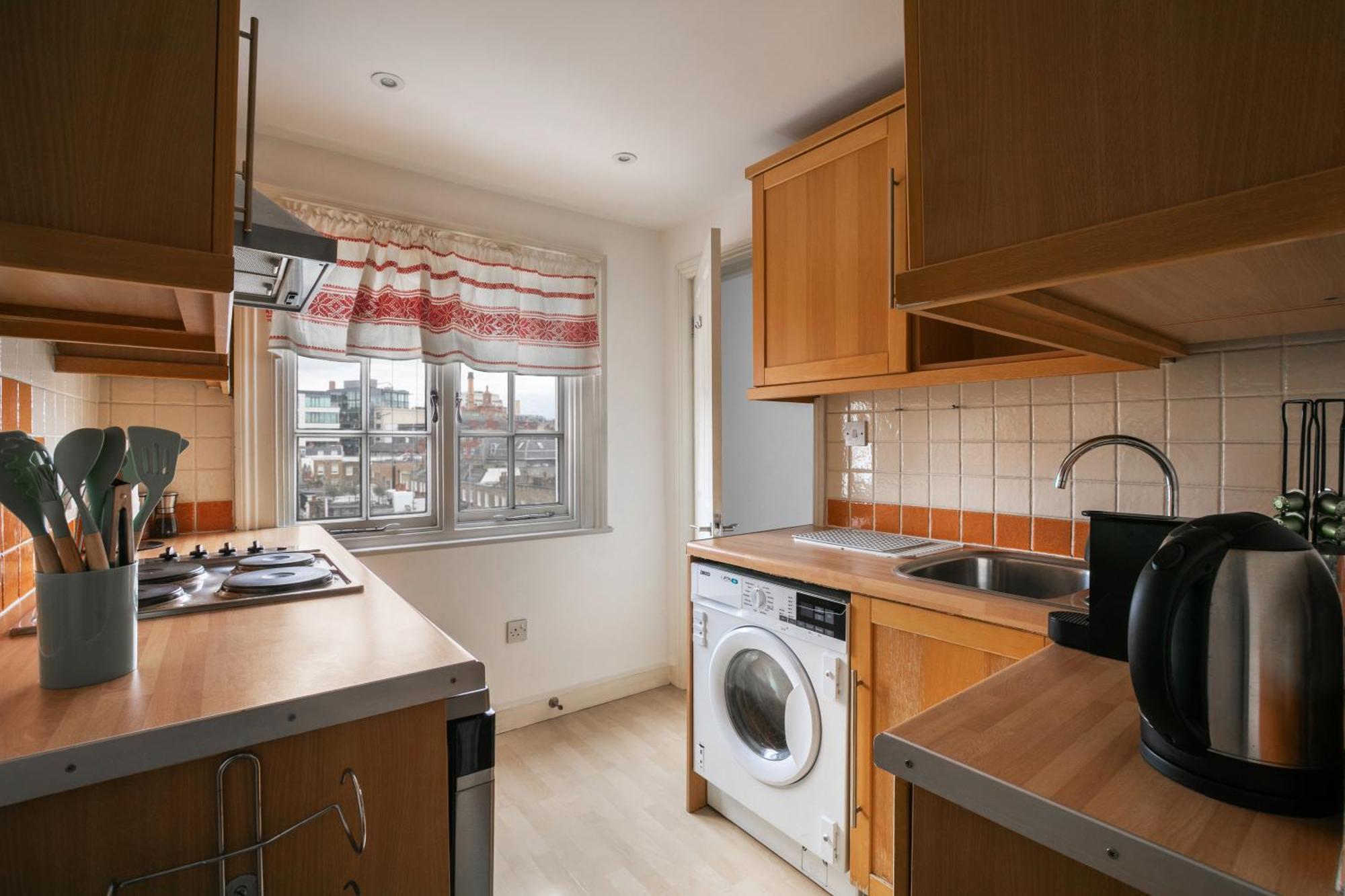 Heavenly Stays, Knightsbridge, Stylish 2-bd Escape * London